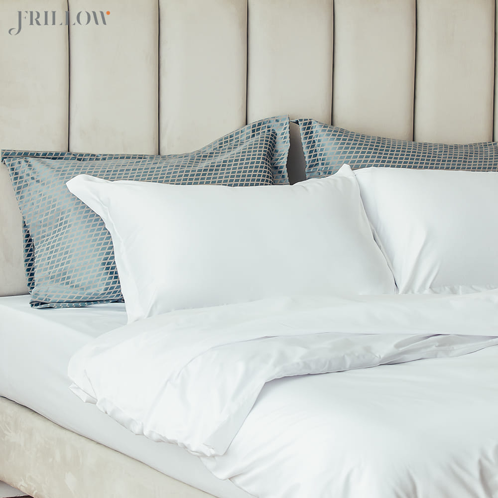 ชุดปลอกผ้านวม 70X90 นิ้ว FRILLOW 800TC COTTON SILK &ndash; สี WHITE คอลเลคชั่น PRESTIGE
